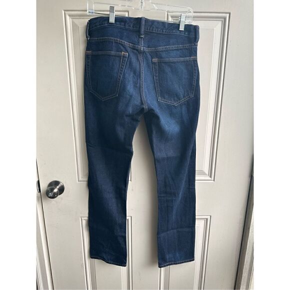 GAP Men's Coupe Standard Mid-Wash Mid-Rise Tapered Straight Leg Jeans Size 30/32 - Picture 2 of 5
